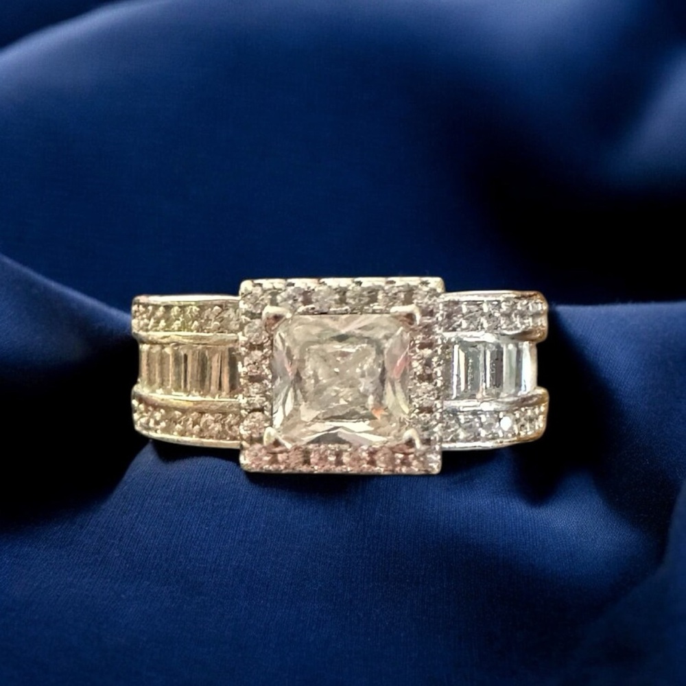 NWOT 925 Silver Art Deco Diamond Ring